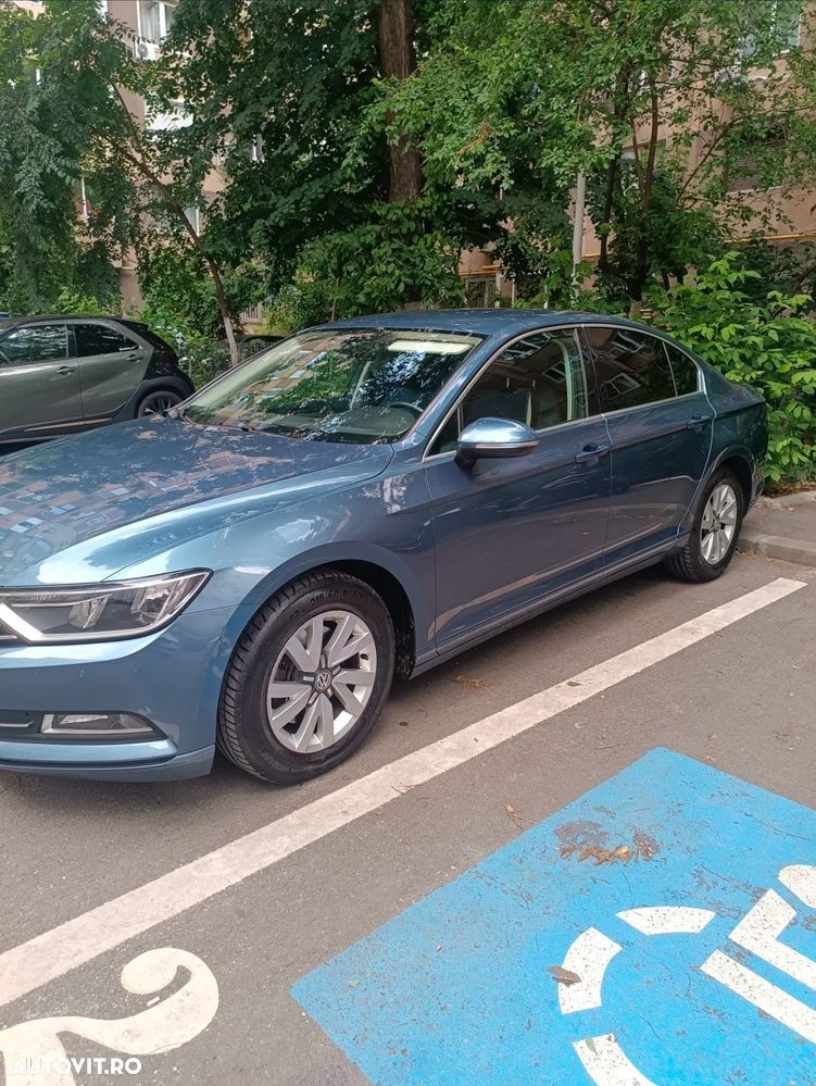 Volkswagen Passat 2.0 TDI DSG Highline - 3