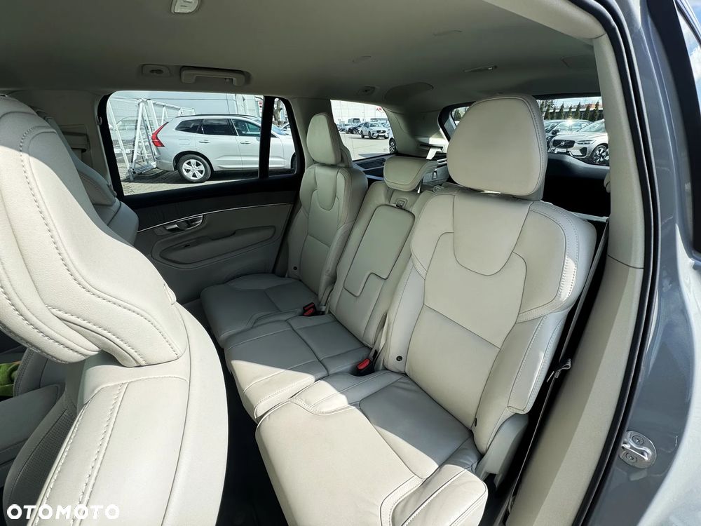 Volvo XC 90 B5 B AWD Plus Bright 7os - 17