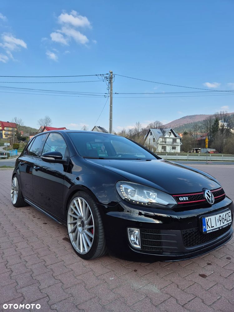 Volkswagen Golf 2.0 TSI GTI - 3