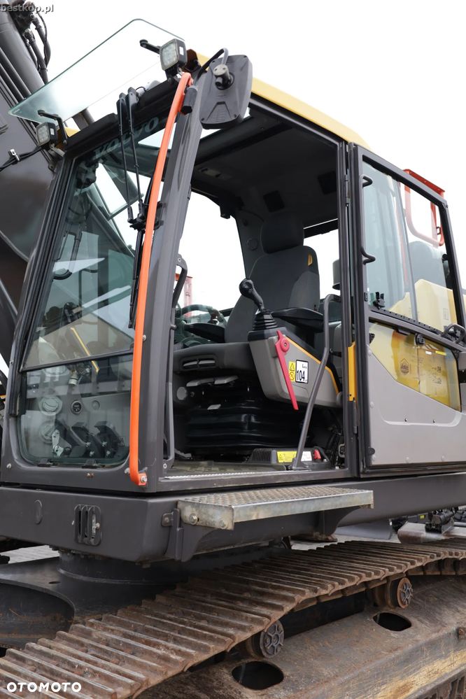 Volvo EC300E NL - 18