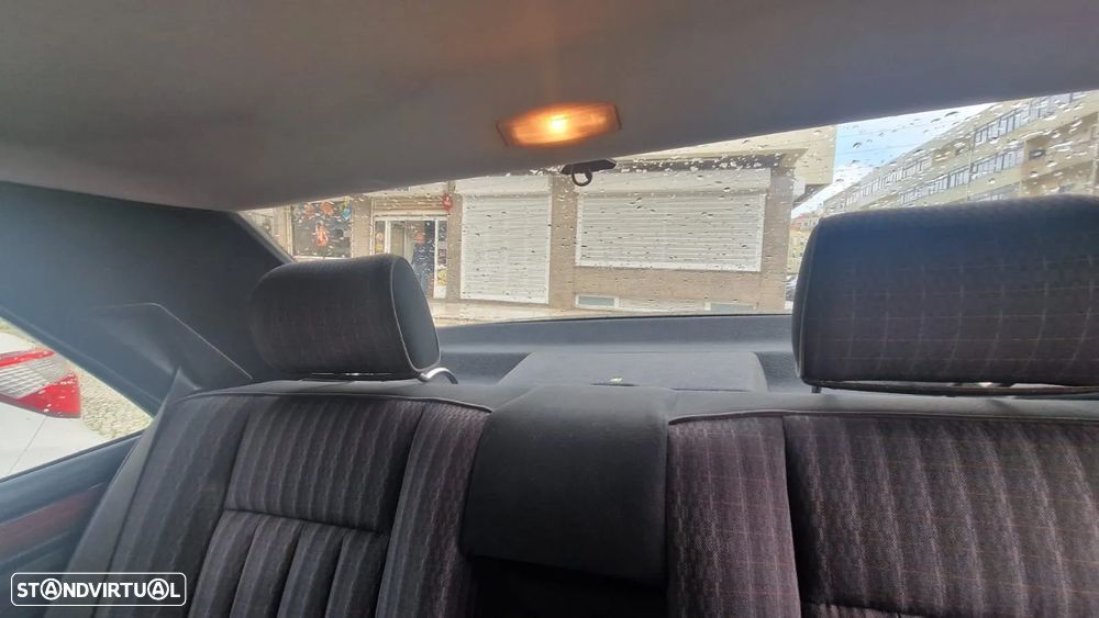 Mercedes-Benz 200 ver-d - 22