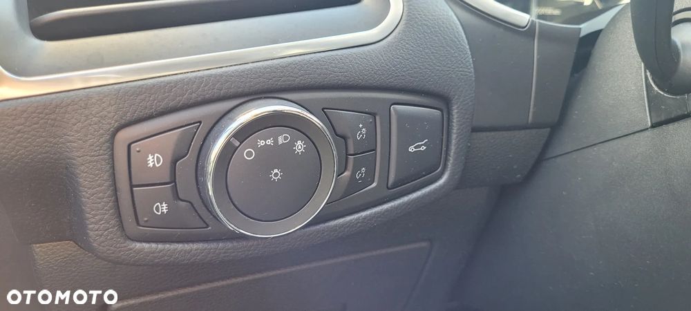 Ford S-Max 2.0 TDCi 4WD Titanium PowerShift - 11