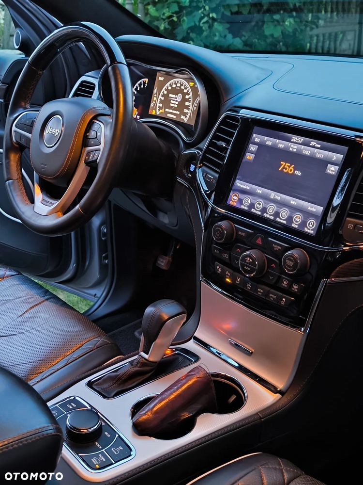 Jeep Grand Cherokee 3.6 V6 Summit - 18