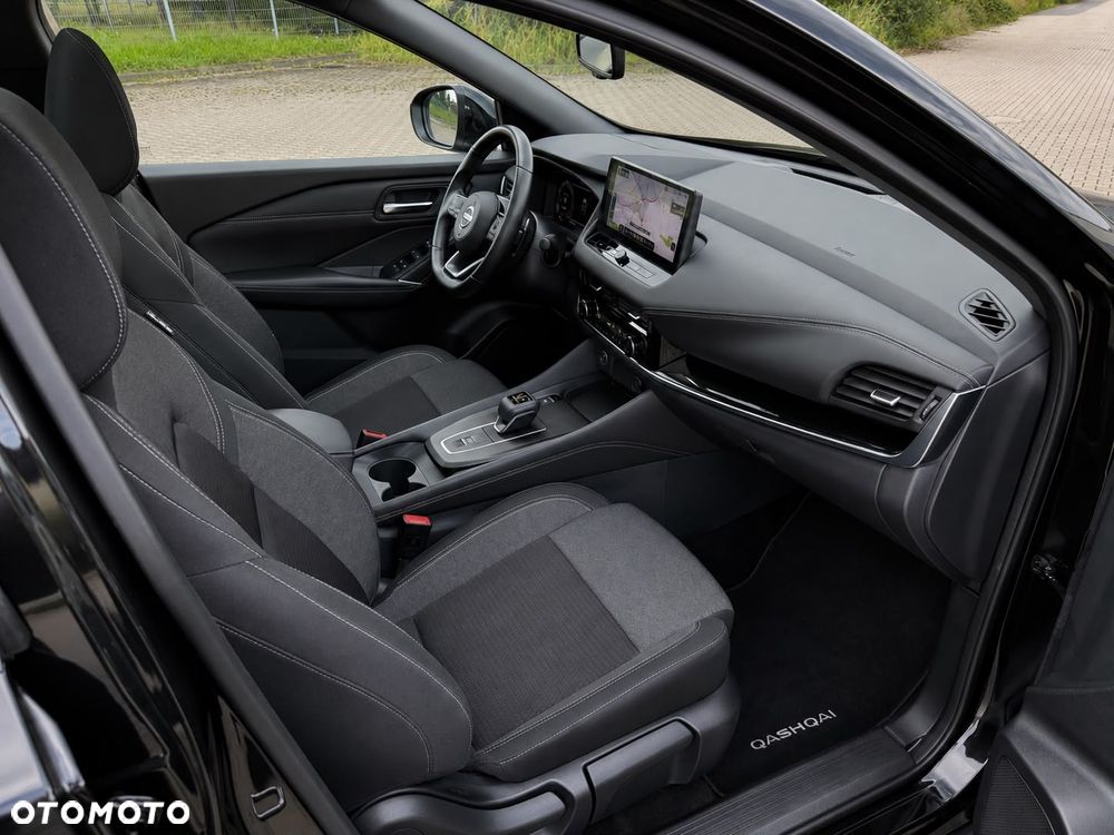 Nissan Qashqai 1.3 DIG-T MHEV Xtronic N-Connecta - 22