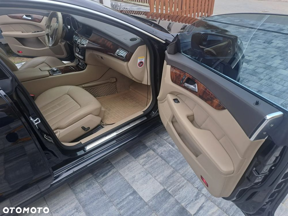 Mercedes-Benz CLS 350 CDI 4-Matic BlueEff - 16