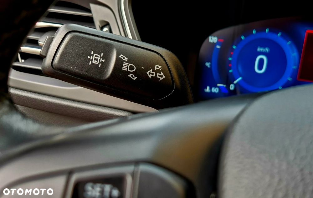 Ford Kuga 1.5 EcoBlue FWD Titanium - 21