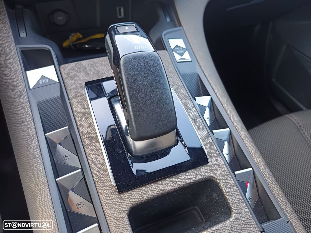 DS DS7 Crossback E-Tense Bastille+ EAT8 - 19