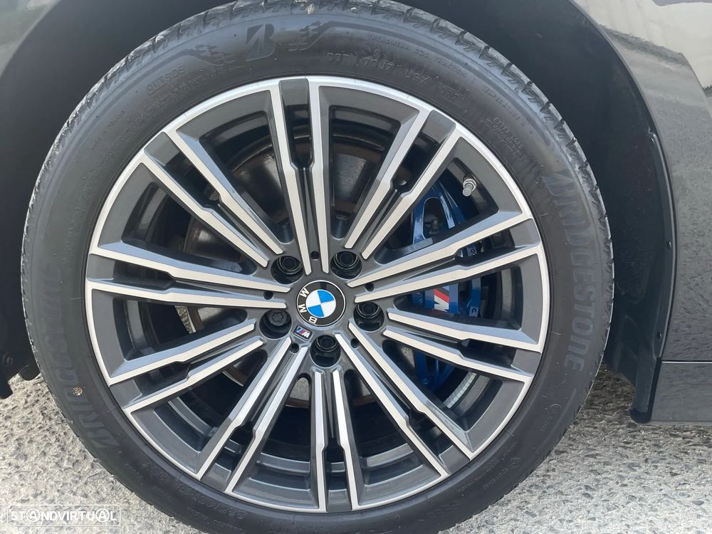 BMW 330 e Aut. M Sport - 20