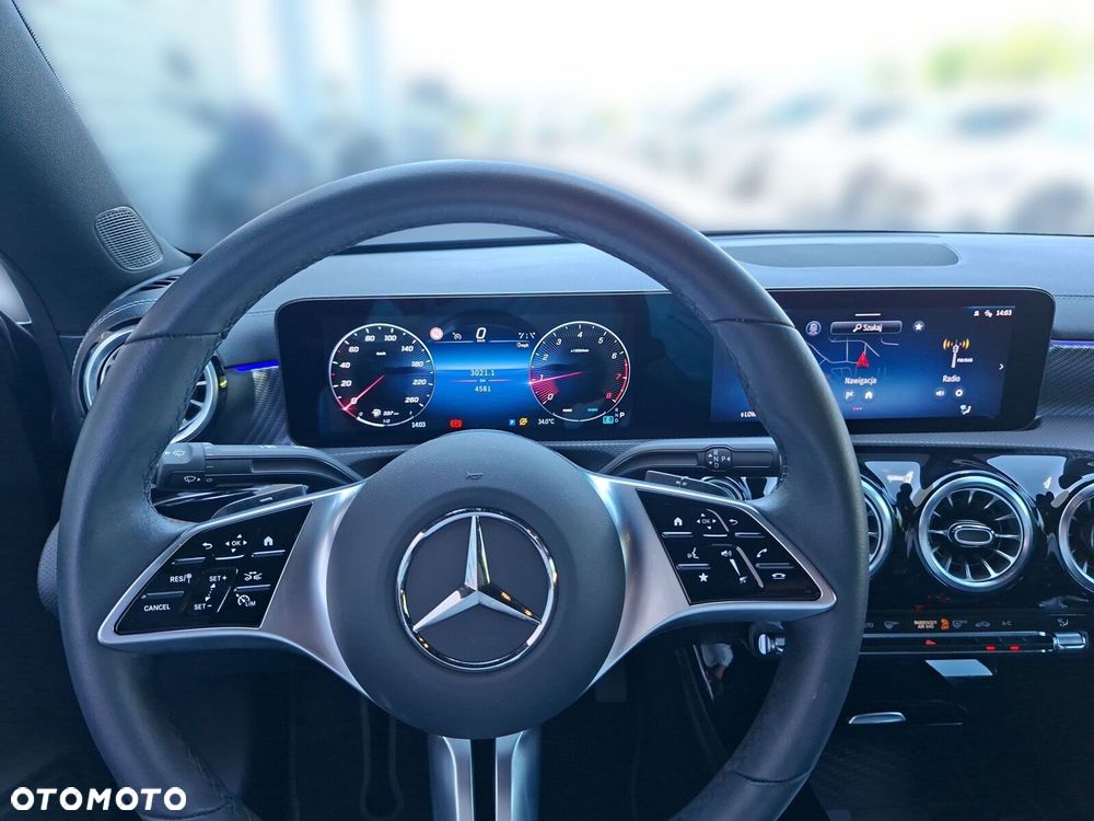 Mercedes-Benz CLA - 14