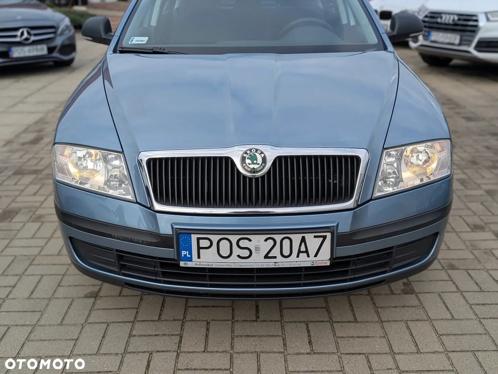 Skoda Octavia 1.4 - 23