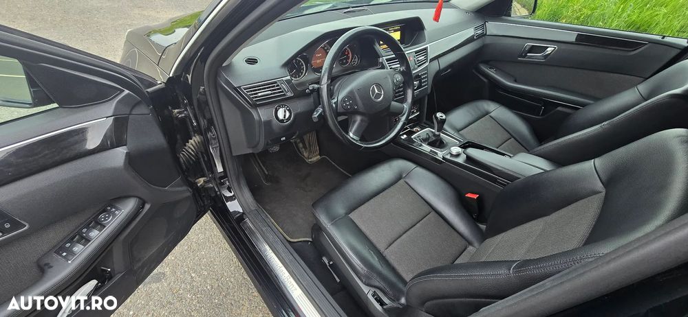 Mercedes-Benz E - 5