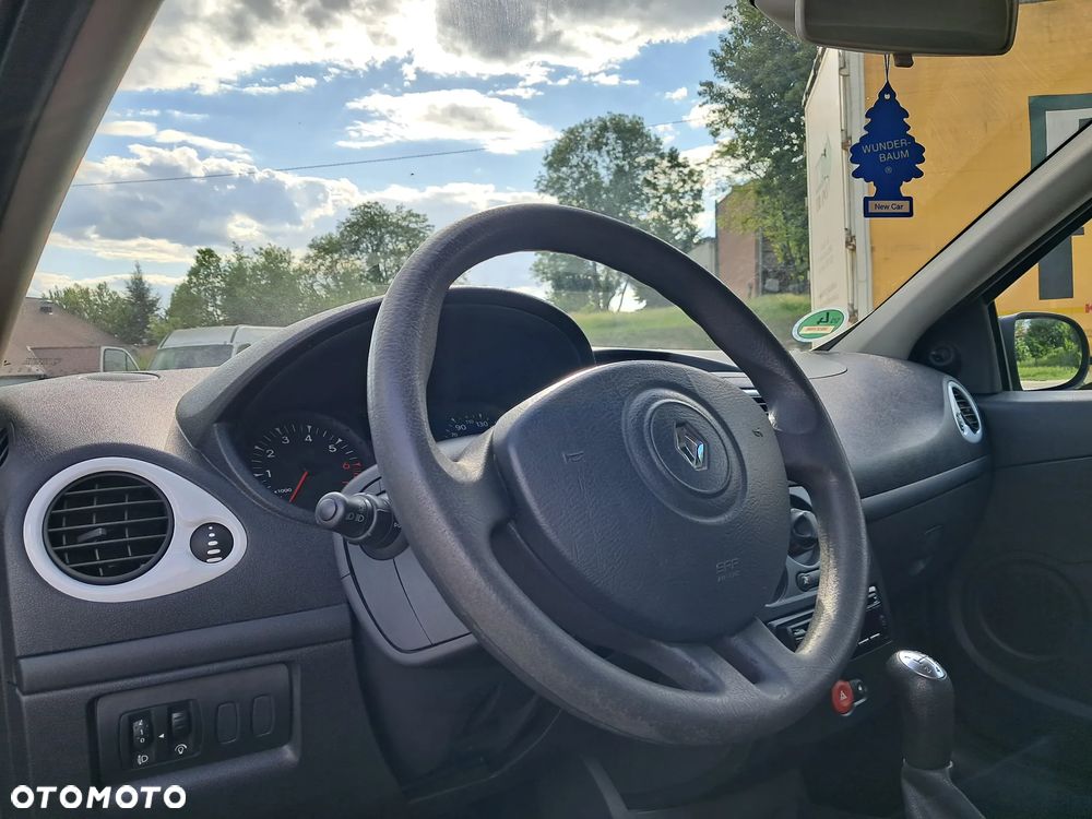 Renault Clio 1.2 16V Alize Euro5 - 17