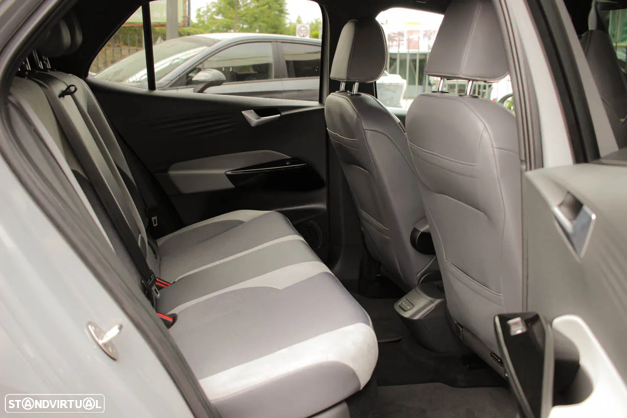 VW ID.3 58 kWh 1st - 7