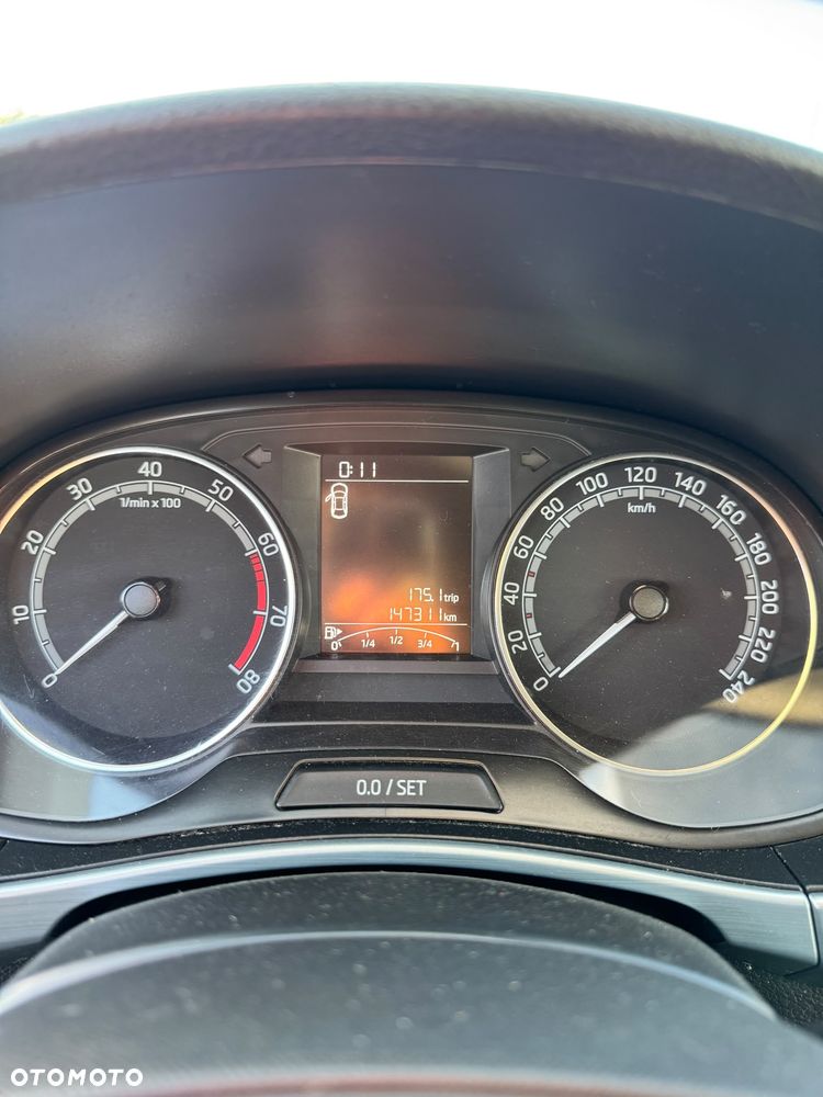 Skoda Fabia 1.0 Ambition - 4