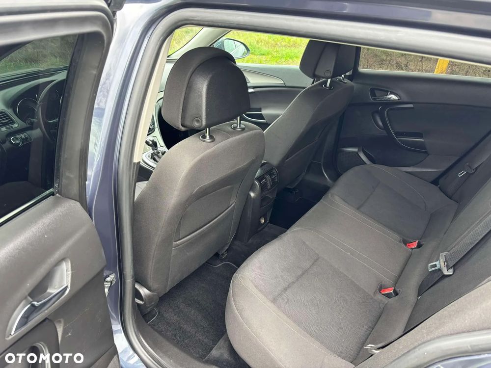 Opel Insignia - 20