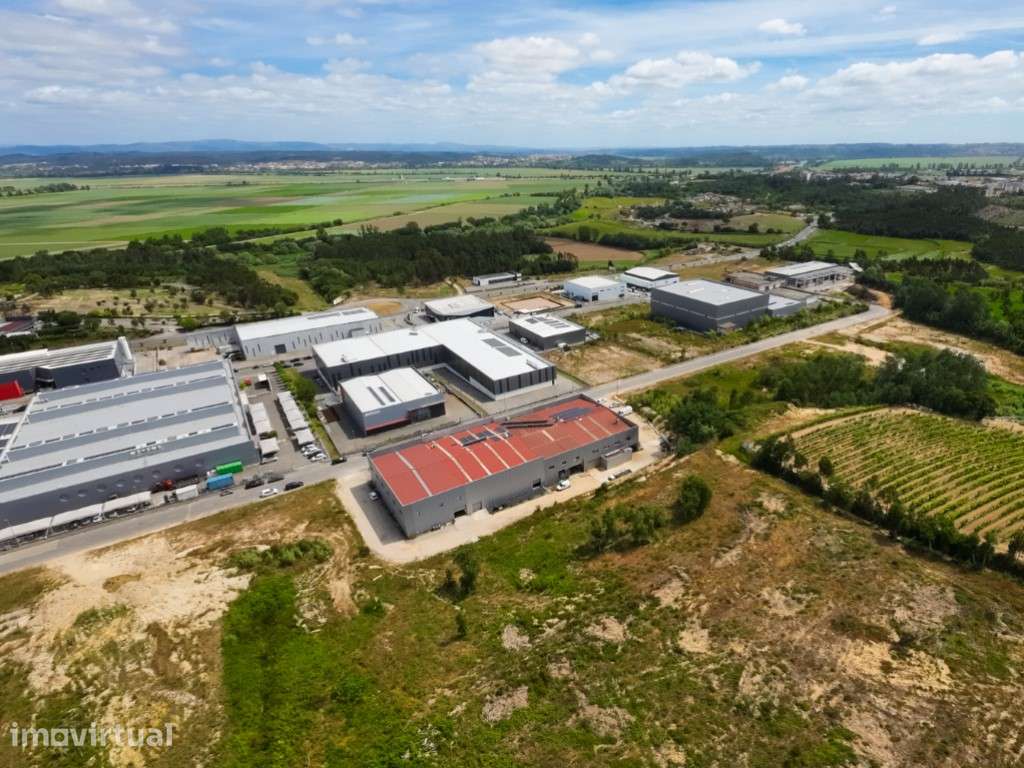 Armazém industrial em Montemor o Velho - Grande imagem: 3/23