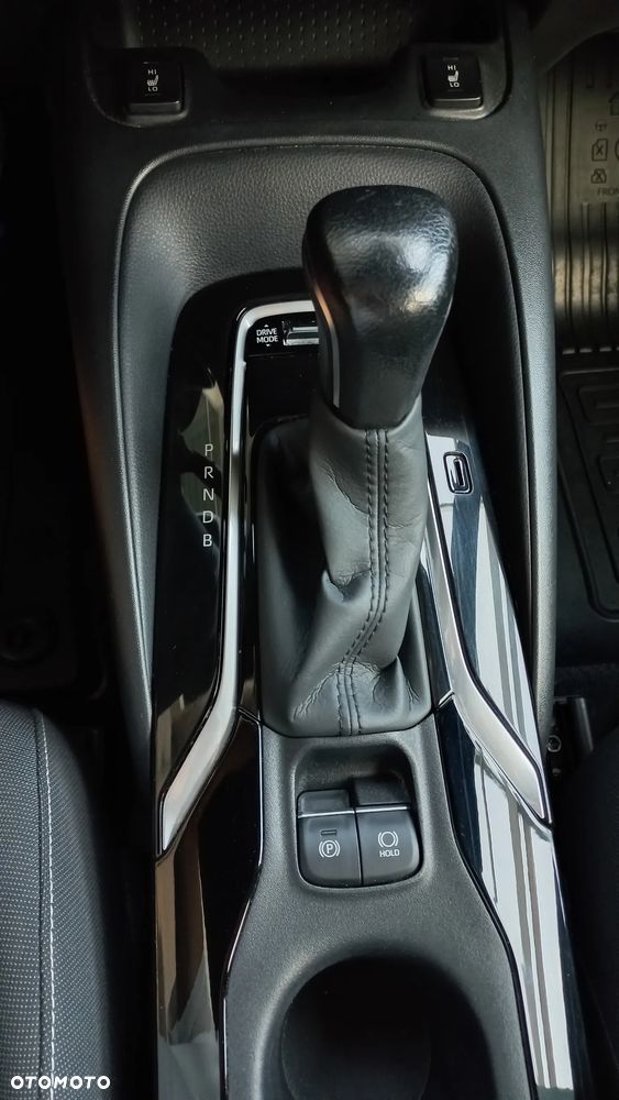 Toyota Corolla 1.8 Hybrid GPF Comfort - 29