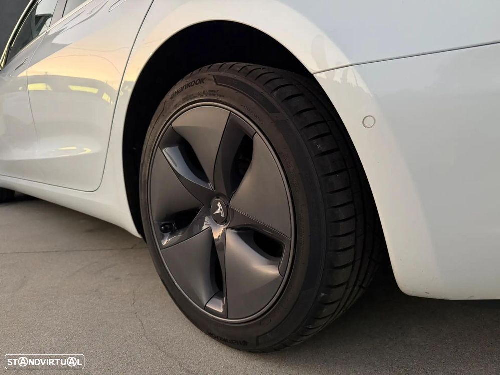 Tesla Model 3 Standard RWD Plus - 12