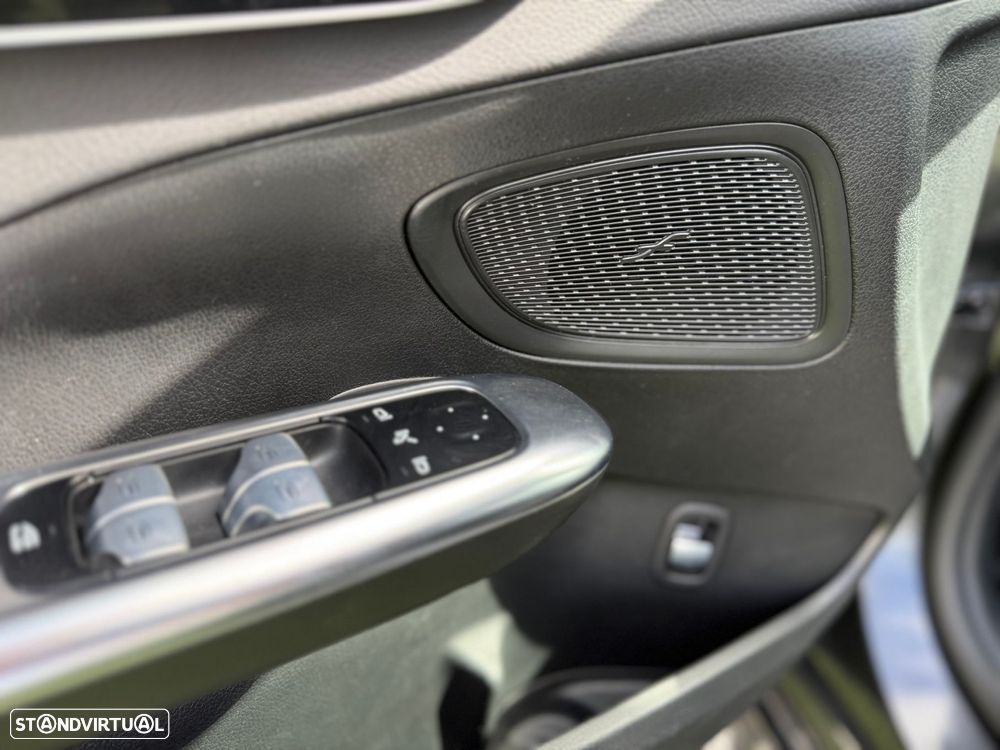 Mercedes-Benz C 300 d AMG Line - 15