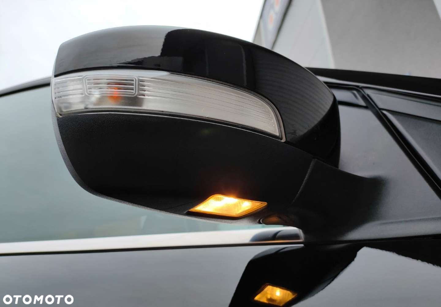 Ford Kuga - 36
