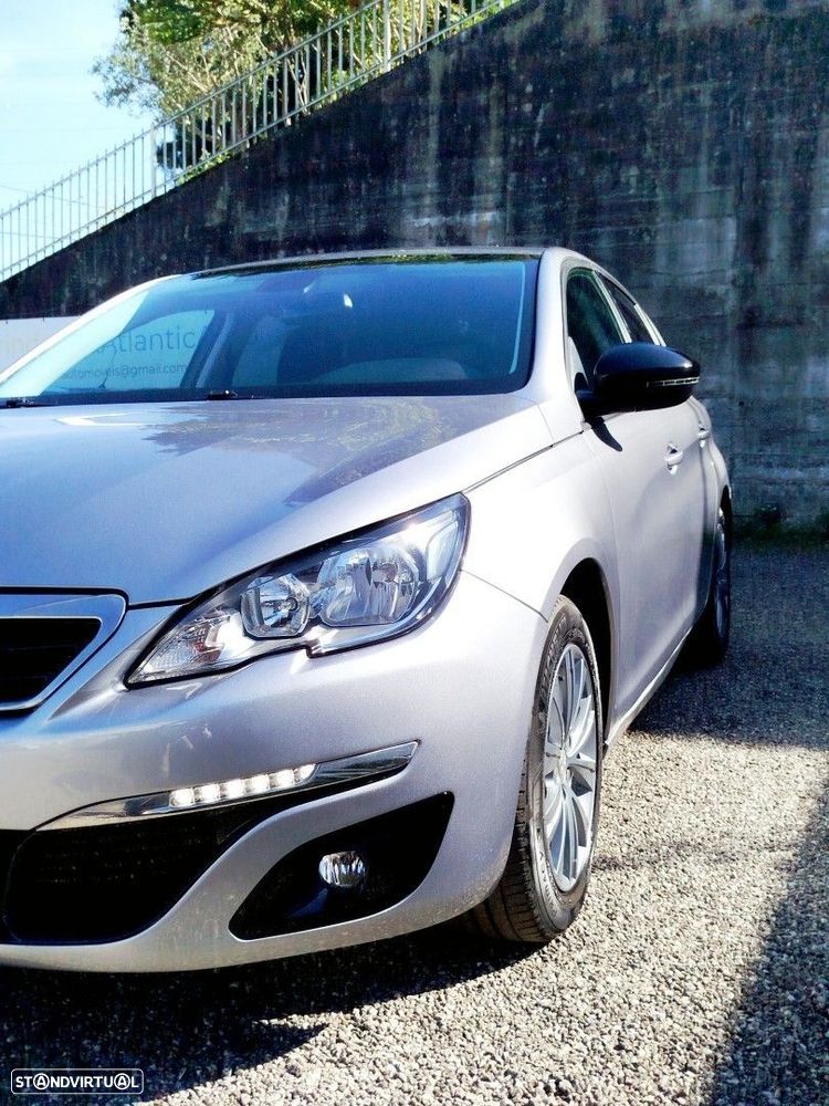 Peugeot 308 1.2 PureTech Style - 11