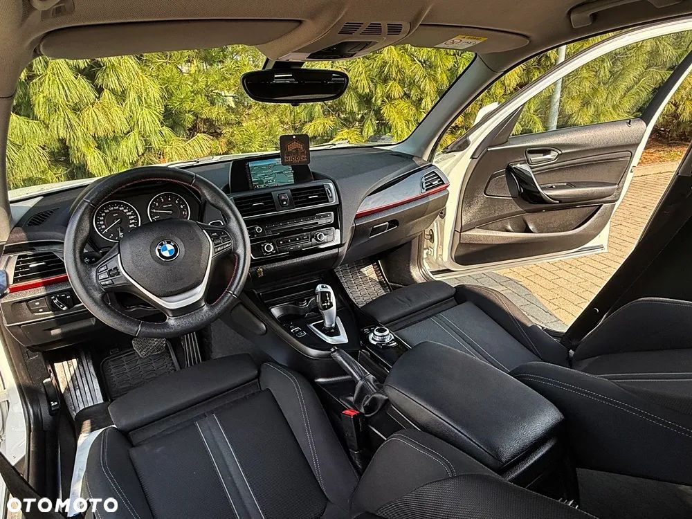 BMW Seria 1 118i Sport Line - 30