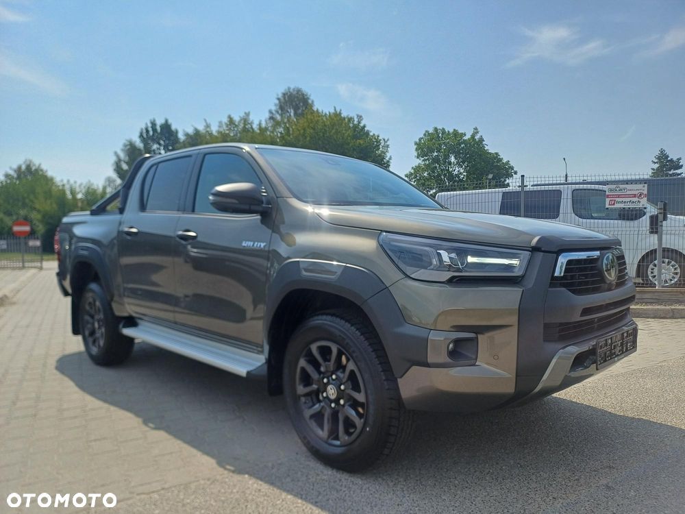 Toyota Hilux - 5