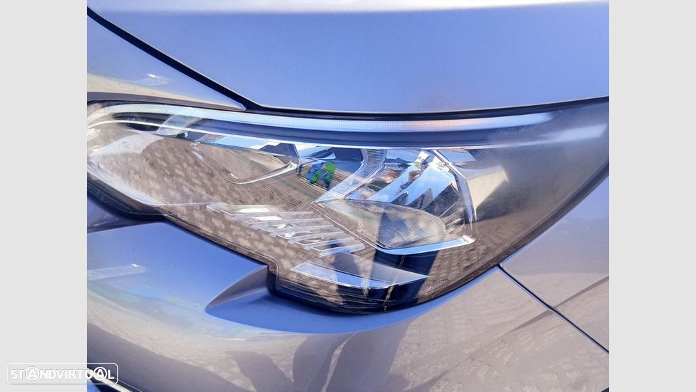 Peugeot 3008 1.5 BlueHDi Active - 8