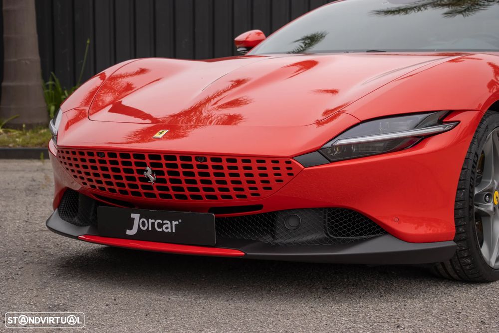 Ferrari Roma 3.9 Twin-Turbo V8 - 5