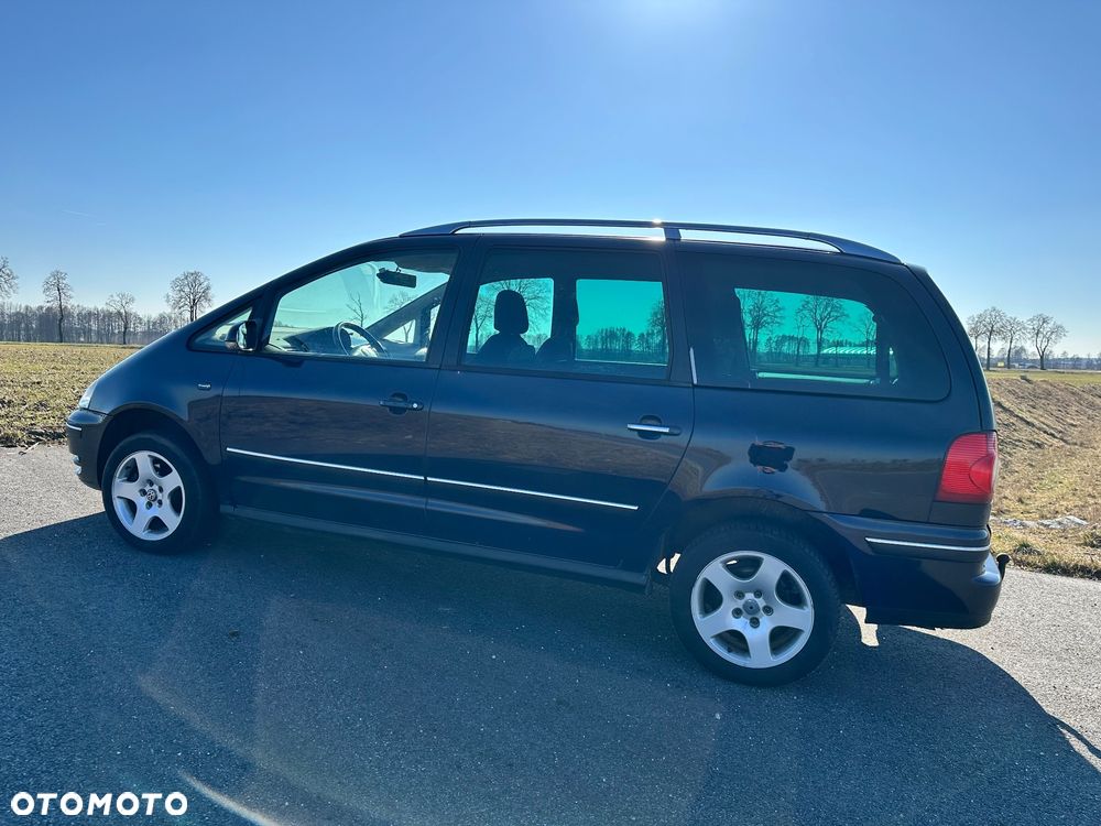 Volkswagen Sharan - 11