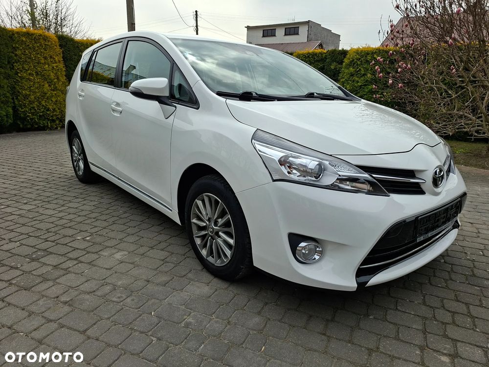 Toyota Verso 1.6 D-4D 5-Sitzer Start/Stop Comfort - 2
