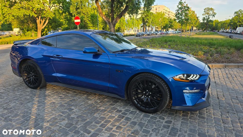Ford Mustang - 4
