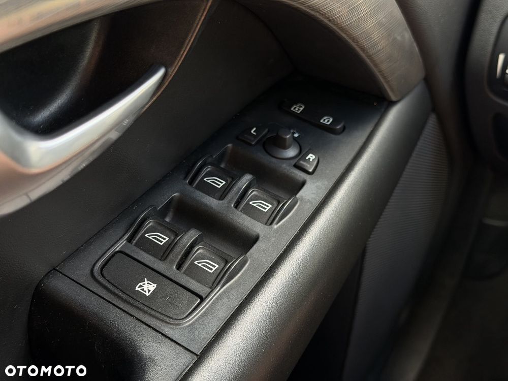 Volvo V70 2.0D Momentum - 15