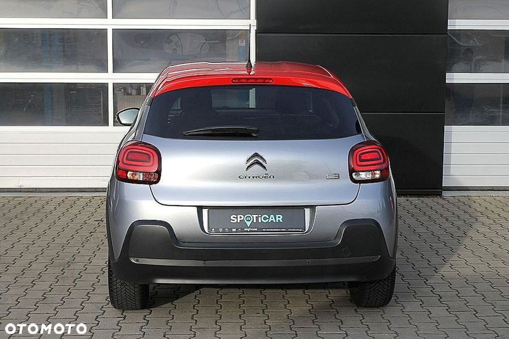 Citroën C3 1.2 PureTech Shine EAT6 - 13