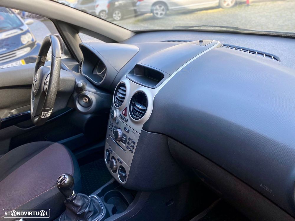 Opel Corsa 1.3 CDTi - 22