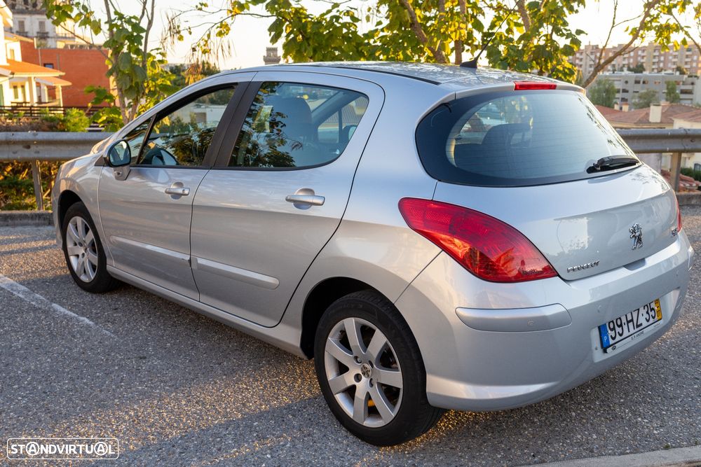 Peugeot 308 - 3