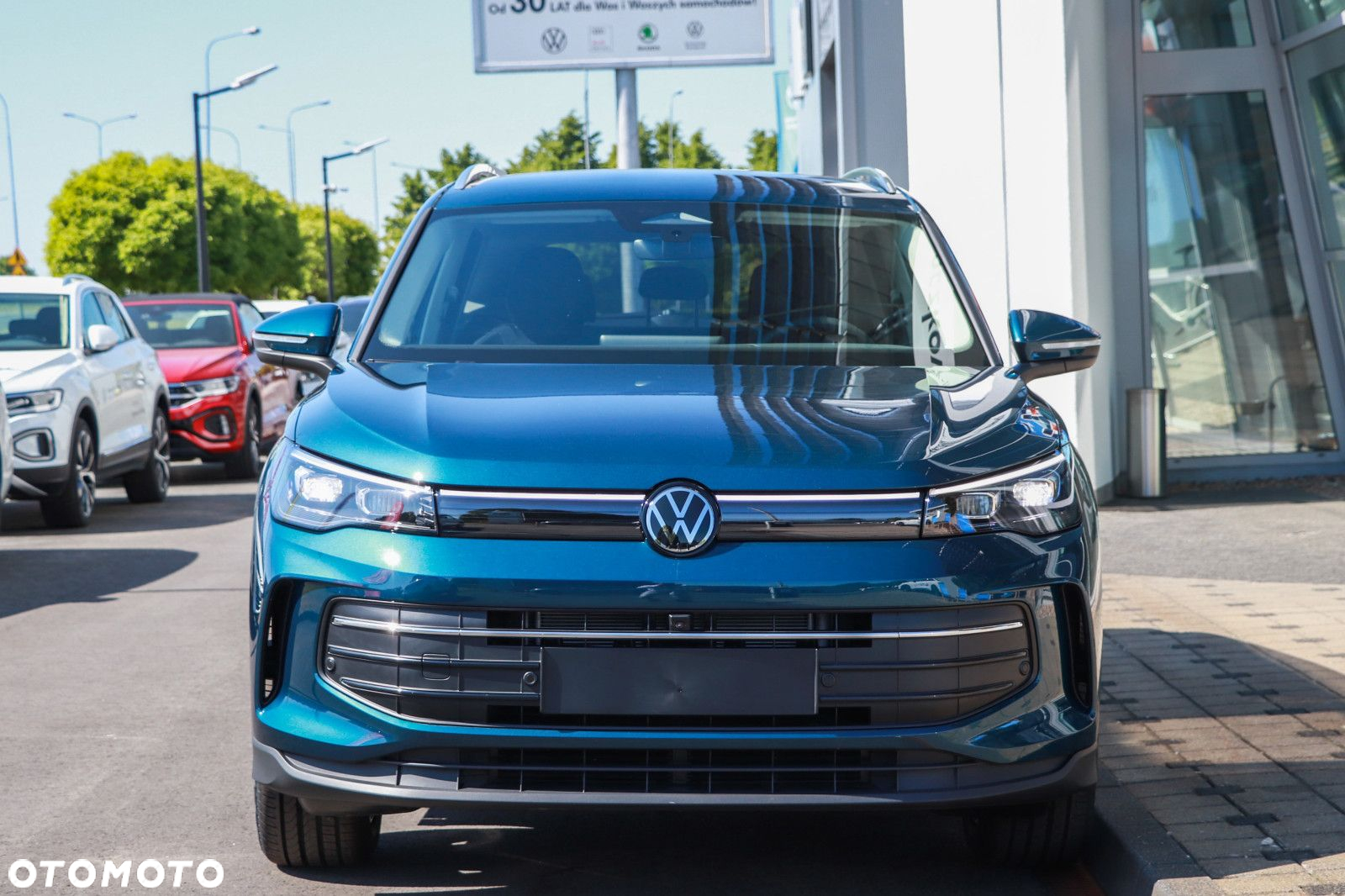 Volkswagen Tiguan - 2
