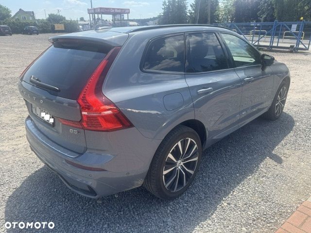 Volvo XC 60 B5 B AWD R-Design - 8