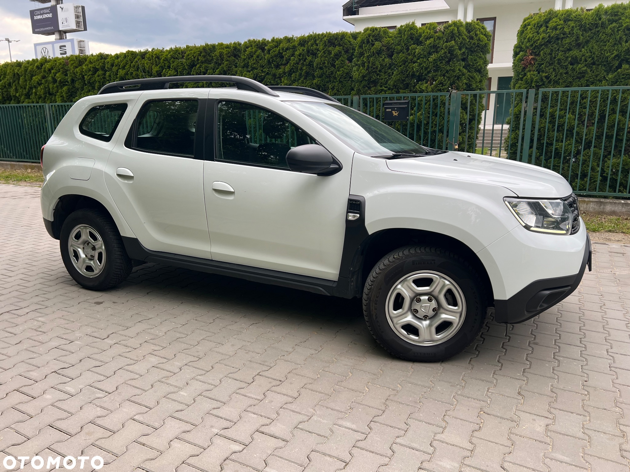 Dacia Duster 1.5 Blue dCi Comfort 4WD - 8