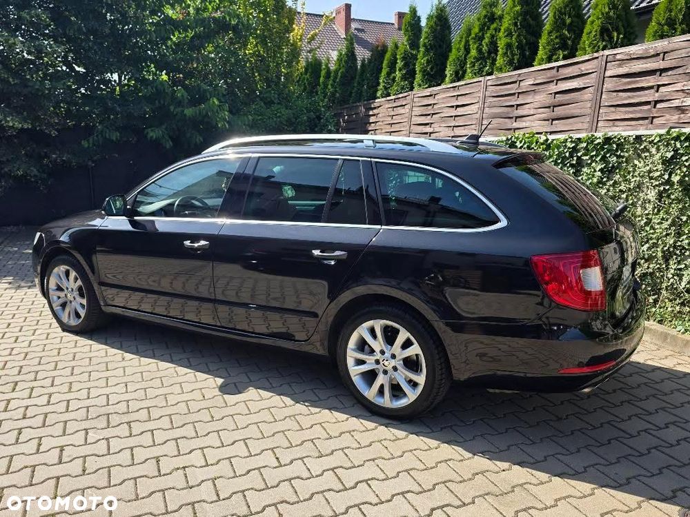 Skoda Superb 2.0 TDI Ambition DSG - 3