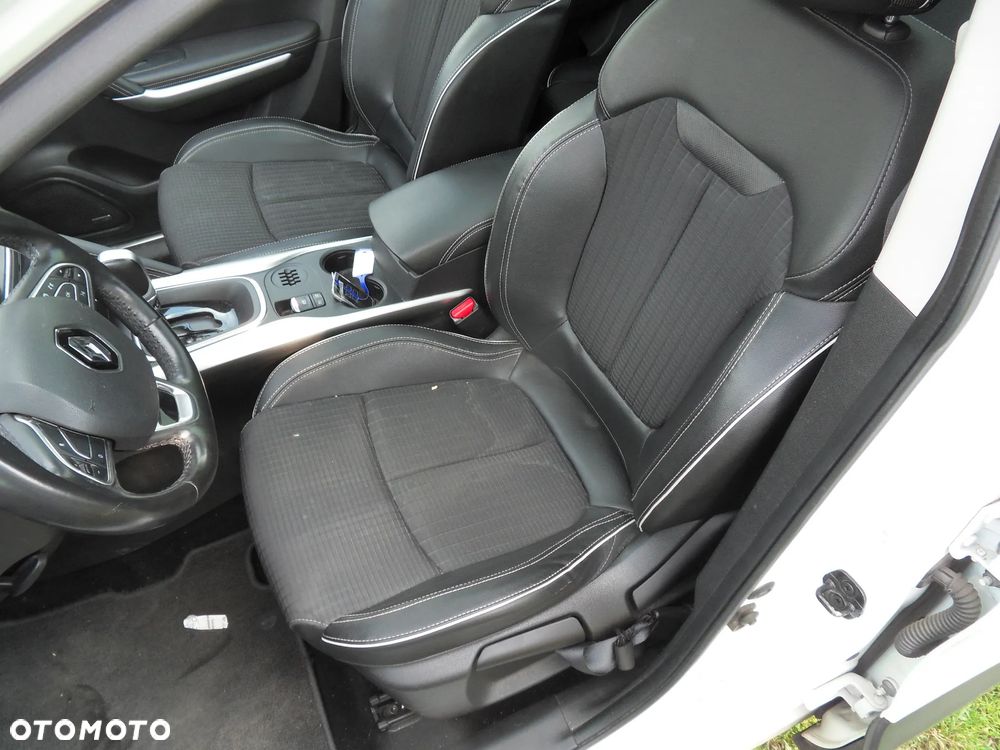Renault Kadjar Energy dCi 110 EDC Bose Edition - 16
