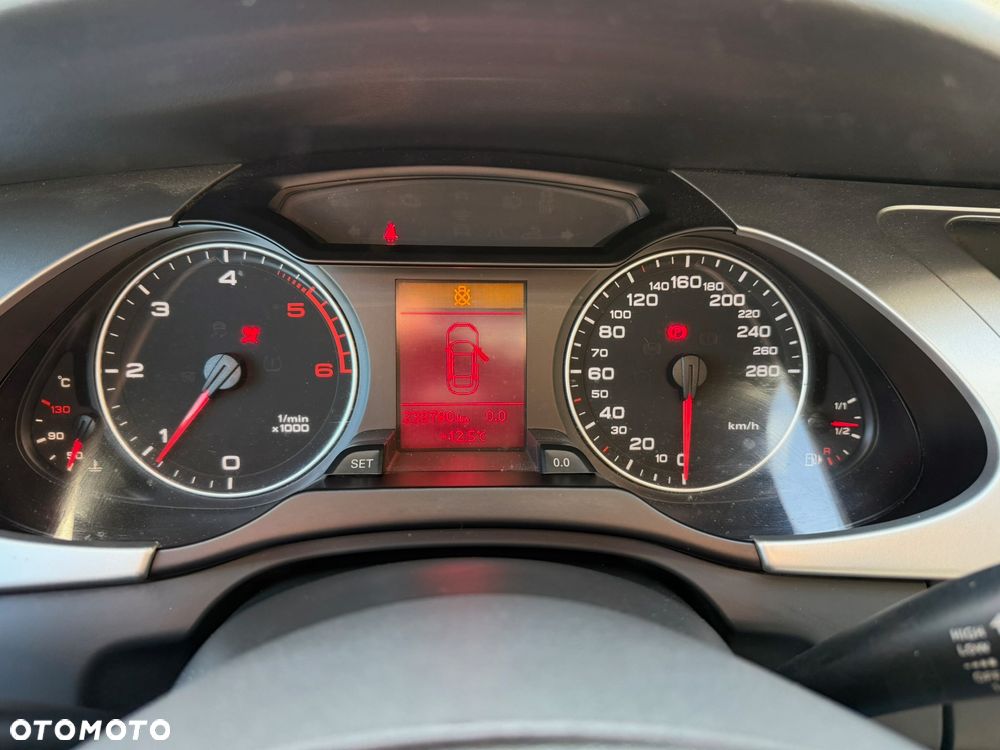 Audi A4 Limousine - 17