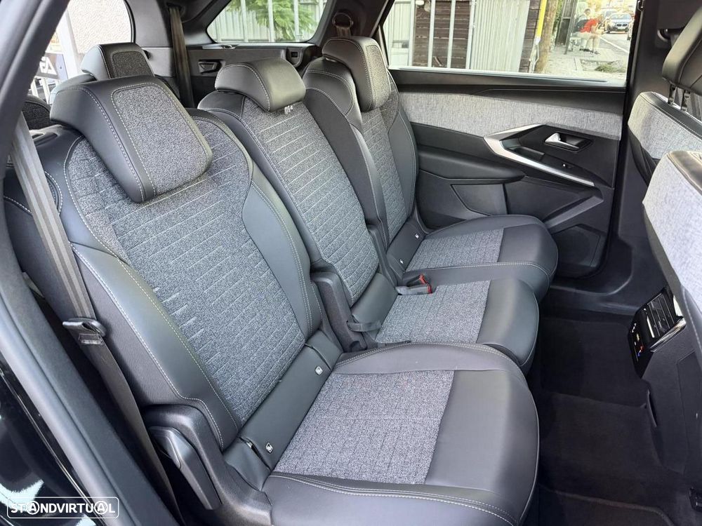Peugeot 5008 1.2 Hybrid Allure e-DCS6 — photo 5