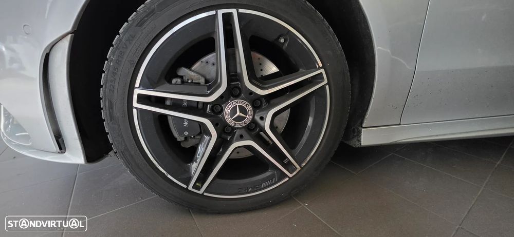 Mercedes-Benz CLA 250 e Shooting Brake AMG Line - 5