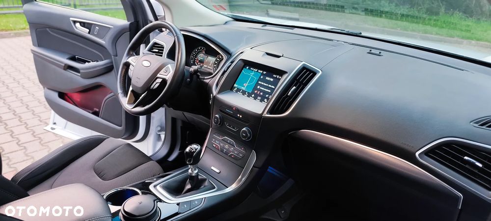Ford Edge 2.0 EcoBlue 4x4 Trend - 26