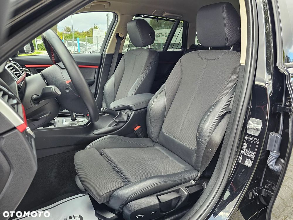 BMW Seria 3 318d Sport Line - 16