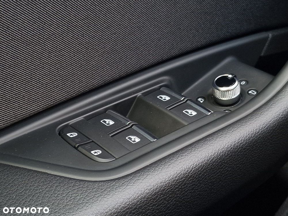 Audi A4 Limousine - 22