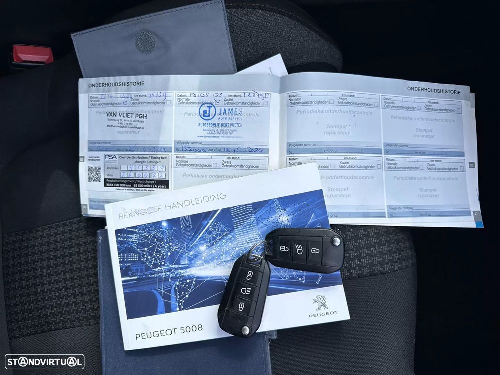 Peugeot 5008 1.2 PureTech Allure Pack - 48