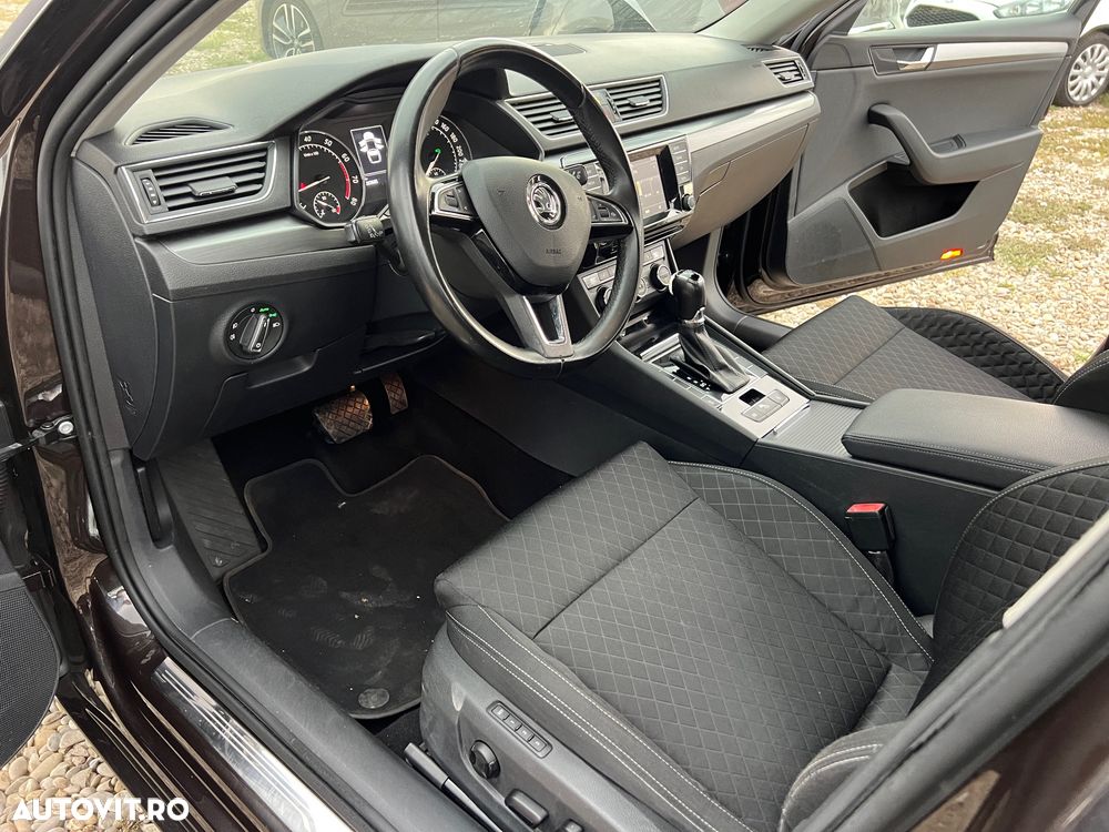 Skoda Superb 1.8 TSI DSG Style - 28