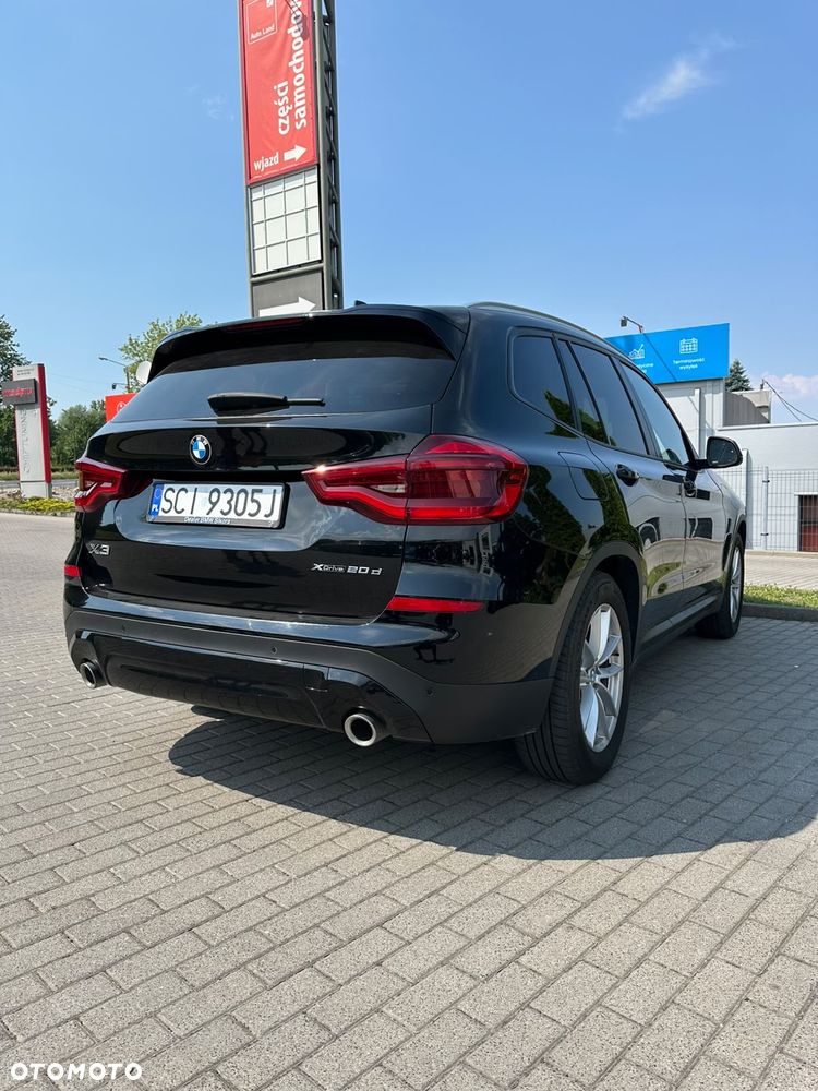 BMW X3 xDrive20d - 13